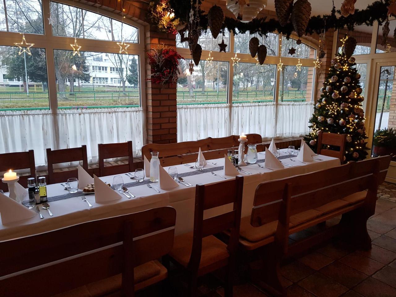 Гостьовий будинок Sabbia Ristorante - Restauracia A Пр'євідза