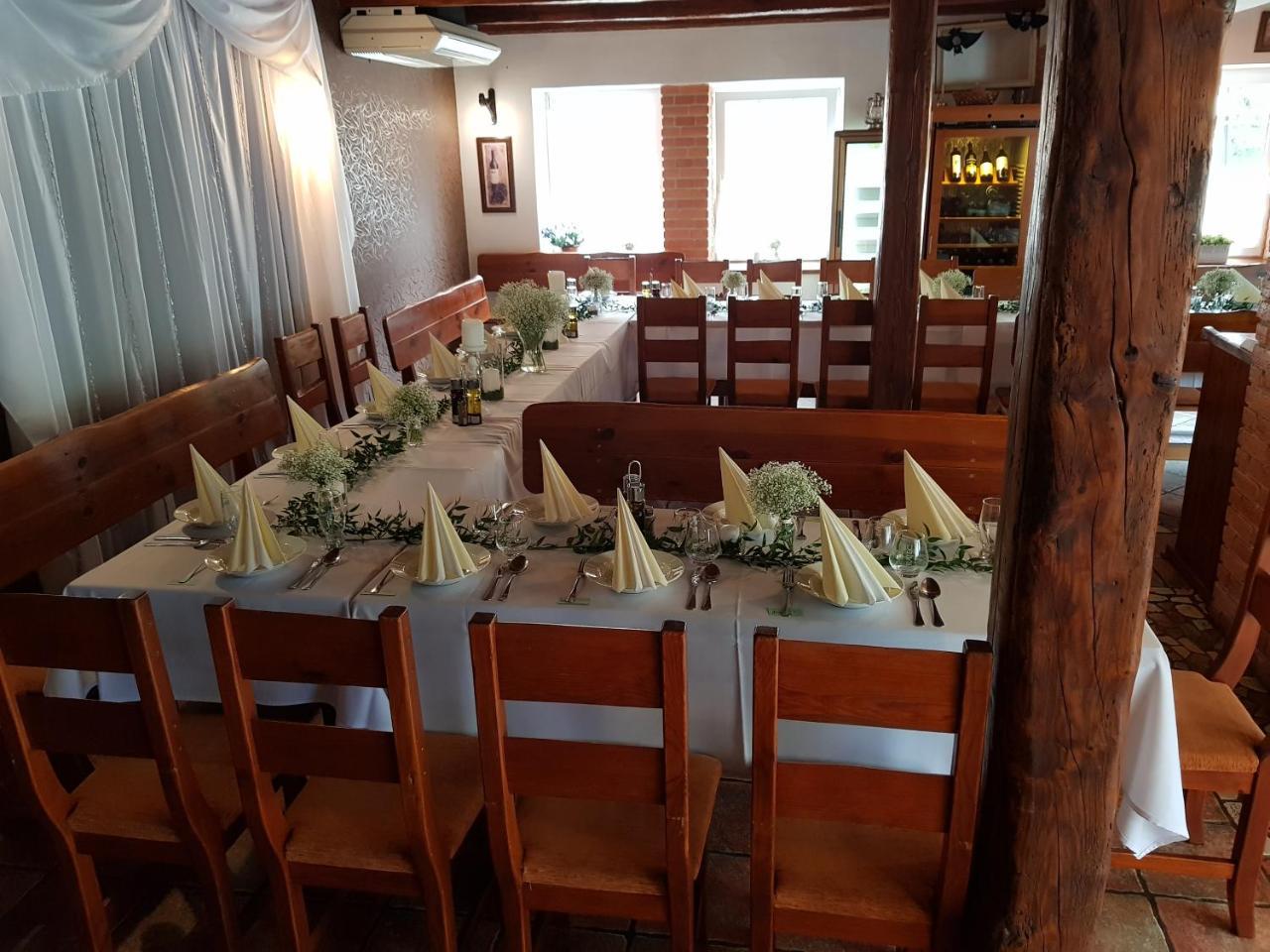 Sabbia Ristorante - Restauracia A Гостьовий будинок Пр'євідза